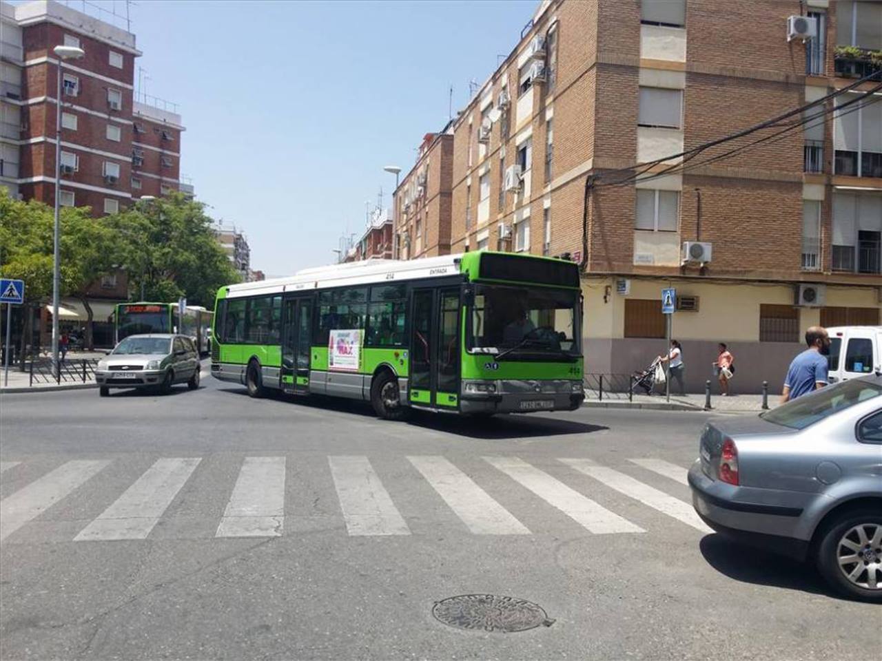 La ola de calor pone en evidencia el estado de los autobuses de Aucorsa