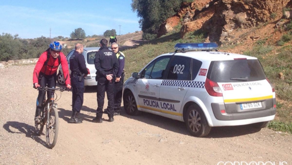 Evacuan en helicóptero a un ciclista de 14 años que cayó por un desnivel