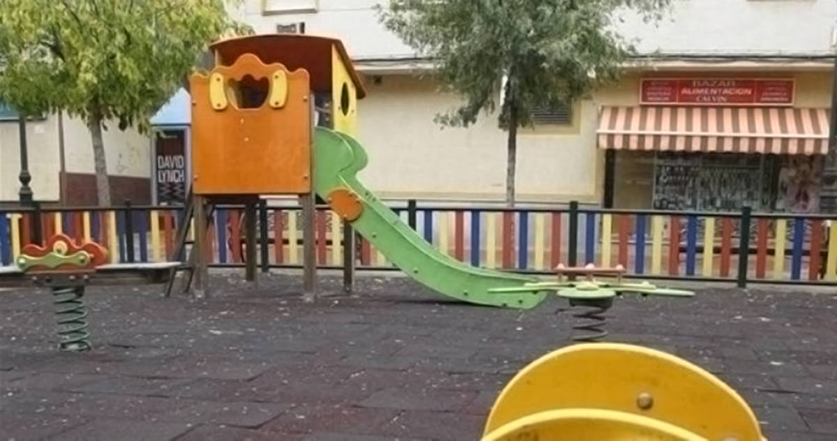 Sadeco reparará los desperfectos de la mitad de los parques infantiles