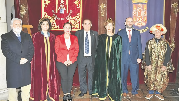 Diputación y Los Amigos de Fátima llevan regalos a niños enfermos e internos