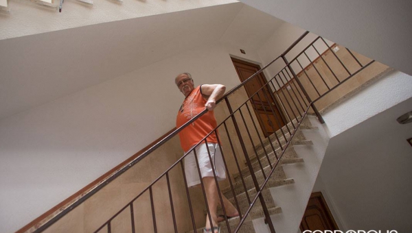 Córdoba tiene un millar de edificios sin ascensor, según un estudio