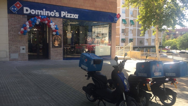 Inauguración del nuevo Domino's Pizza (Fátima)