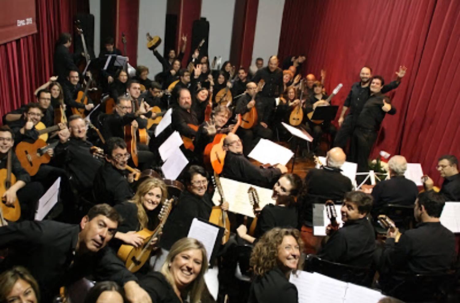 La Guitarra llega hoy al barrio de Fátima con “Plectro Flamenco”