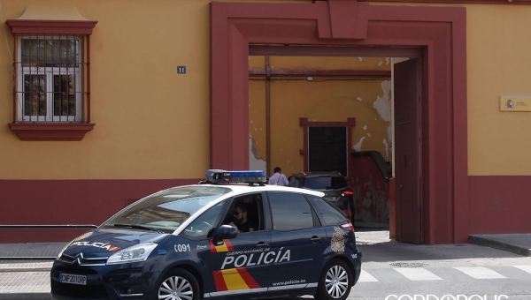 Dos detenidos por robar en un bar de Fátima de madrugada