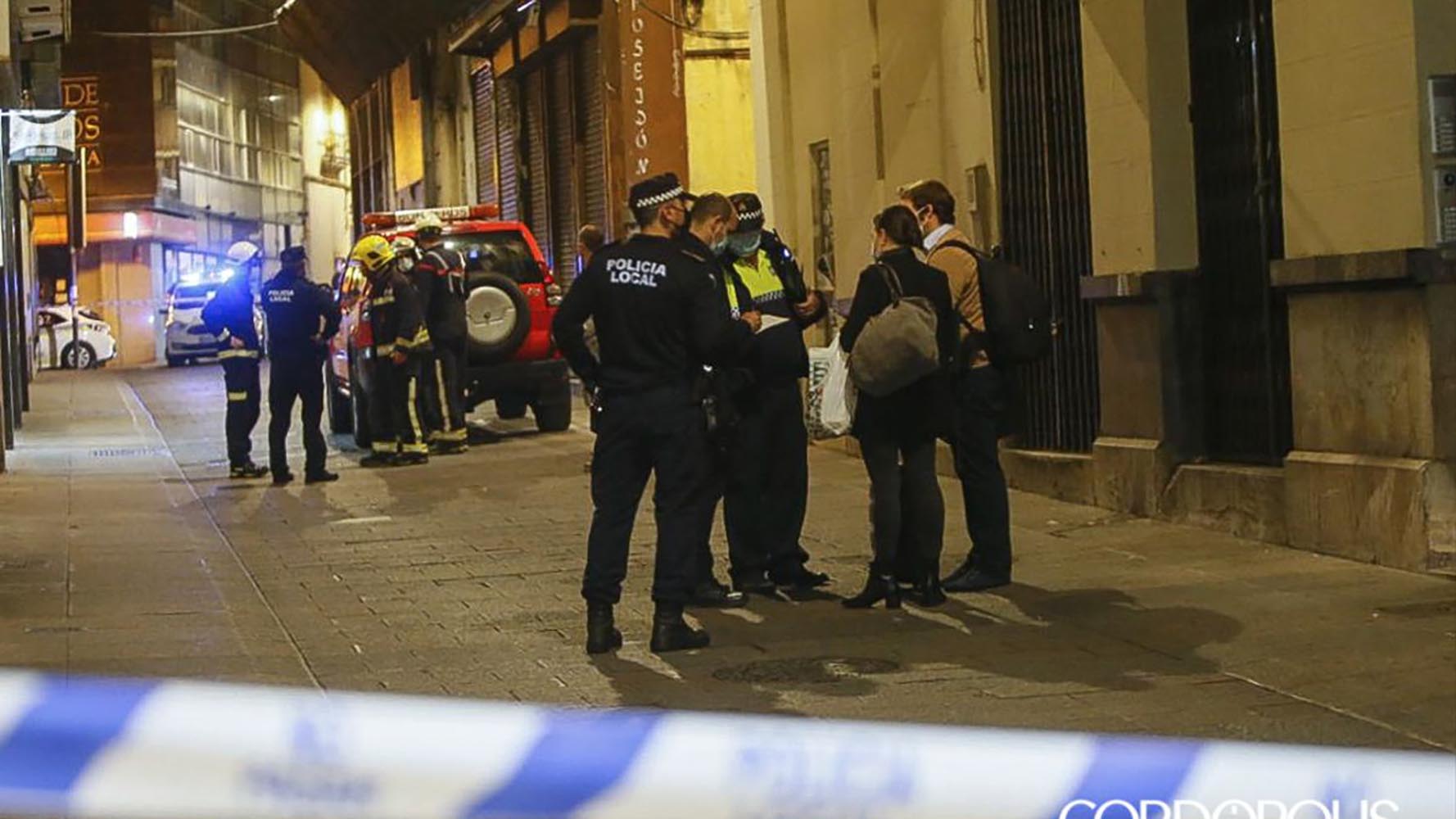 La Policía Local denuncia a diez jóvenes que celebraban una fiesta en un trastero en Levante