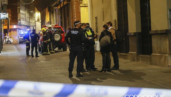 La Policía Local denuncia a diez jóvenes que celebraban una fiesta en un trastero en Levante