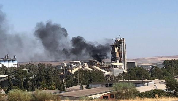 Incendio en una cinta transportadora de la fábrica Cosmos