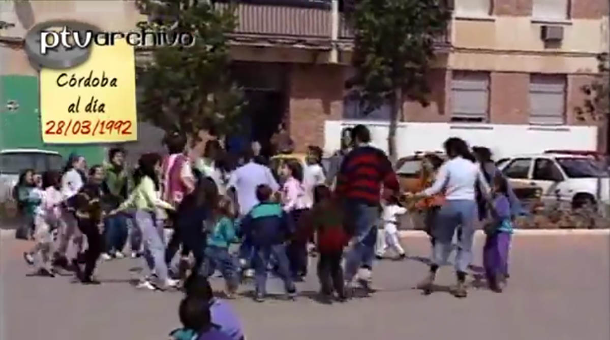 Actividades solidarias en la Plaza Jazmín