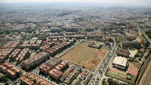 Los 20 años del plan de Fátima para construir viviendas donde había una cárcel 