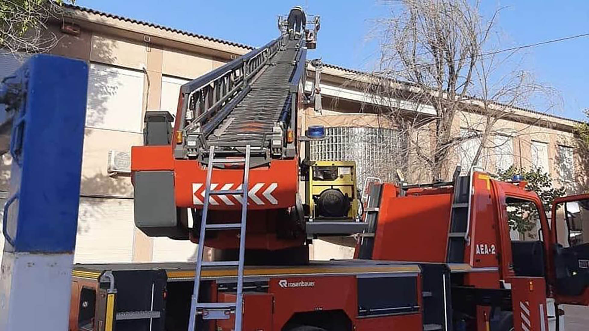 Arde parte de la cubierta del colegio Concepción Arenal 