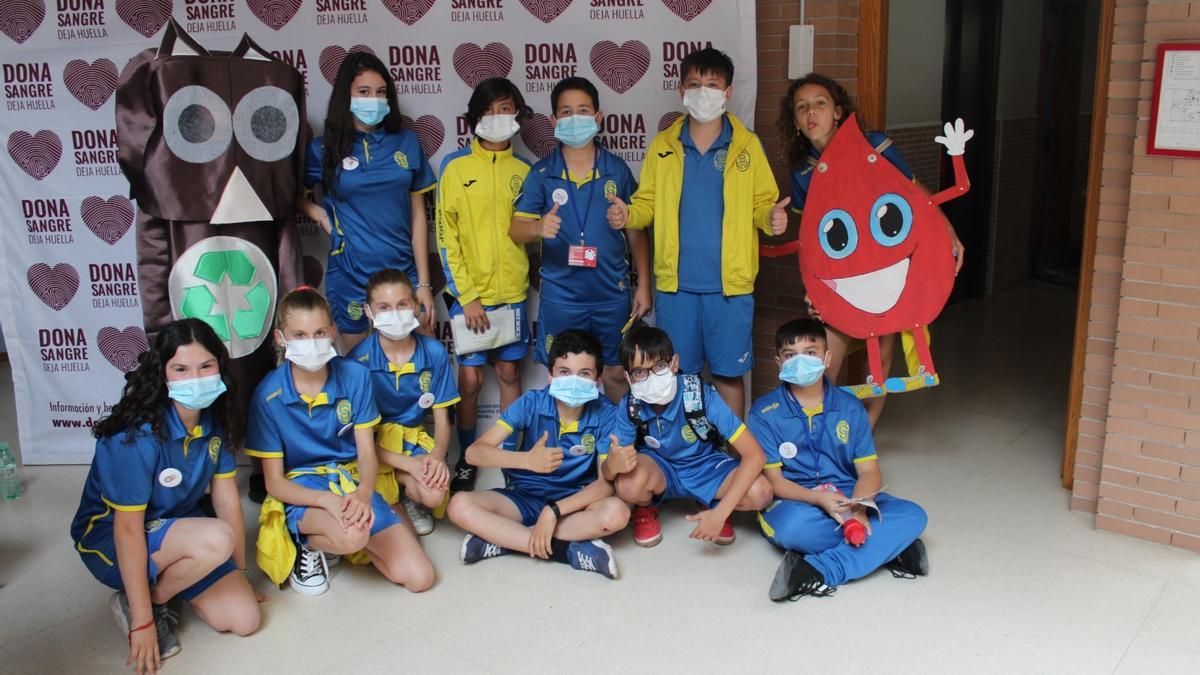 Éxito de la campaña del colegio Séneca de Fátima a favor de la donación de sangre
