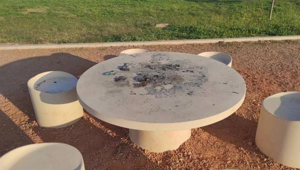 Denuncian el continuo vandalismo en el Parque de Levante