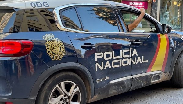 Detenido un varón por apuñalar a otro por la espalda en el barrio de Fátima