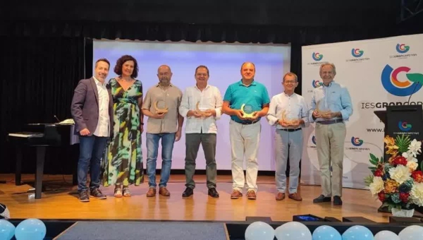 El IES Gran Capitán celebra su 25 aniversario en Fátima